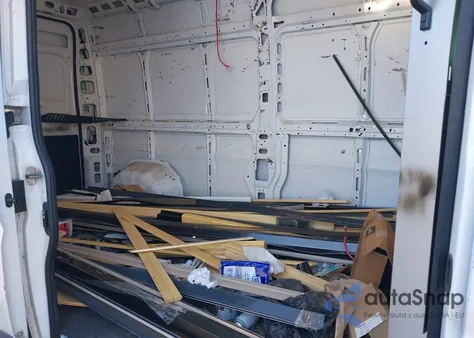 2023 Ram Promaster 2500 High Roof 159 Wb z USA, uszkodzony, nr VIN 3C6LRVDG3PE603301